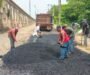 GOBIERNO DE COSOLEACAQUE ATIENDE BACHEO EN LA CARRETERA TRANSÍSTMICA.