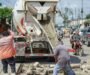 COSOLEACAQUE MANTIENE TRABAJOS DE BACHEO PARA MEJORAR LA CIRCULACIÓN VIAL.